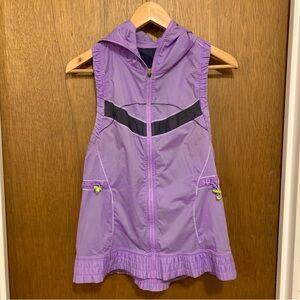 Lululemon women’s lilac running vest - size 6